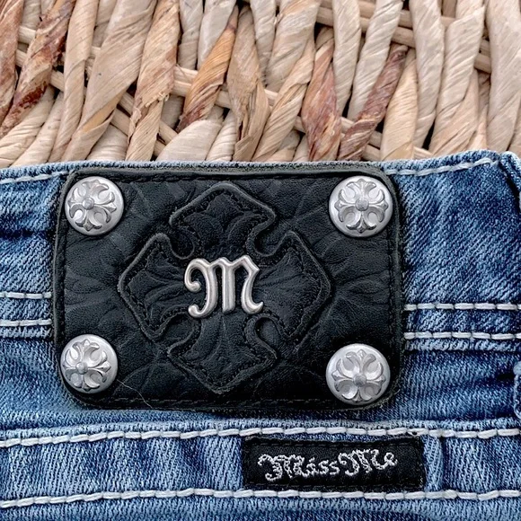 Miss Me Peace Sign #JP5356B Boot Jean - Picture 9 of 15